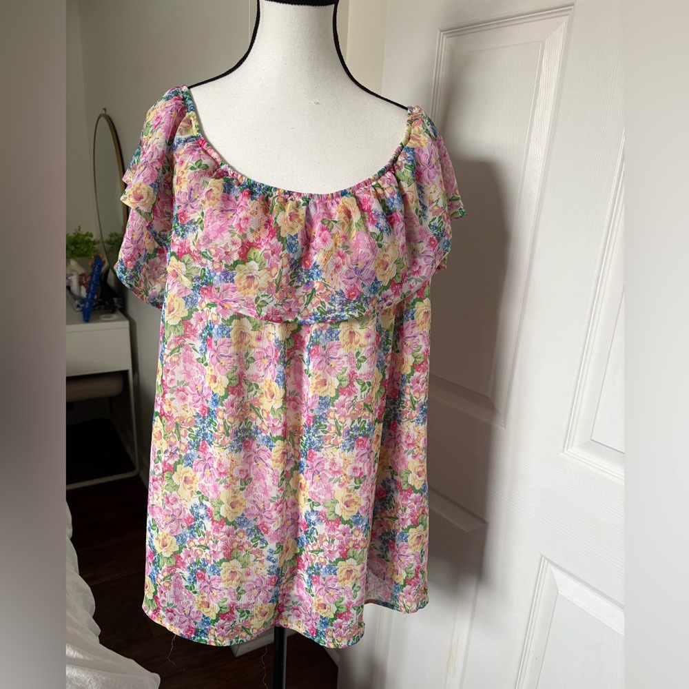 🌷Tamara H Floral Ruffle Blouse | Plus Size 3X | Floral Top 3/$30